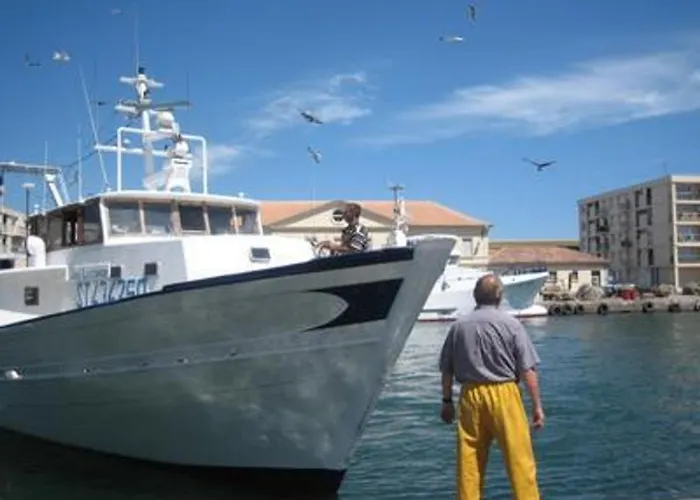 Studio Cabine 20M² Avec Loggia Vitree, Proche Plage - Fr-1-472-125 *